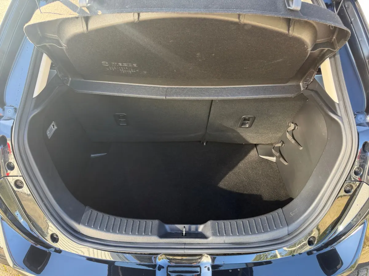1.5 Skyactiv-G- Carplay, Android Auto, Navigatie, Park Assist, Airco