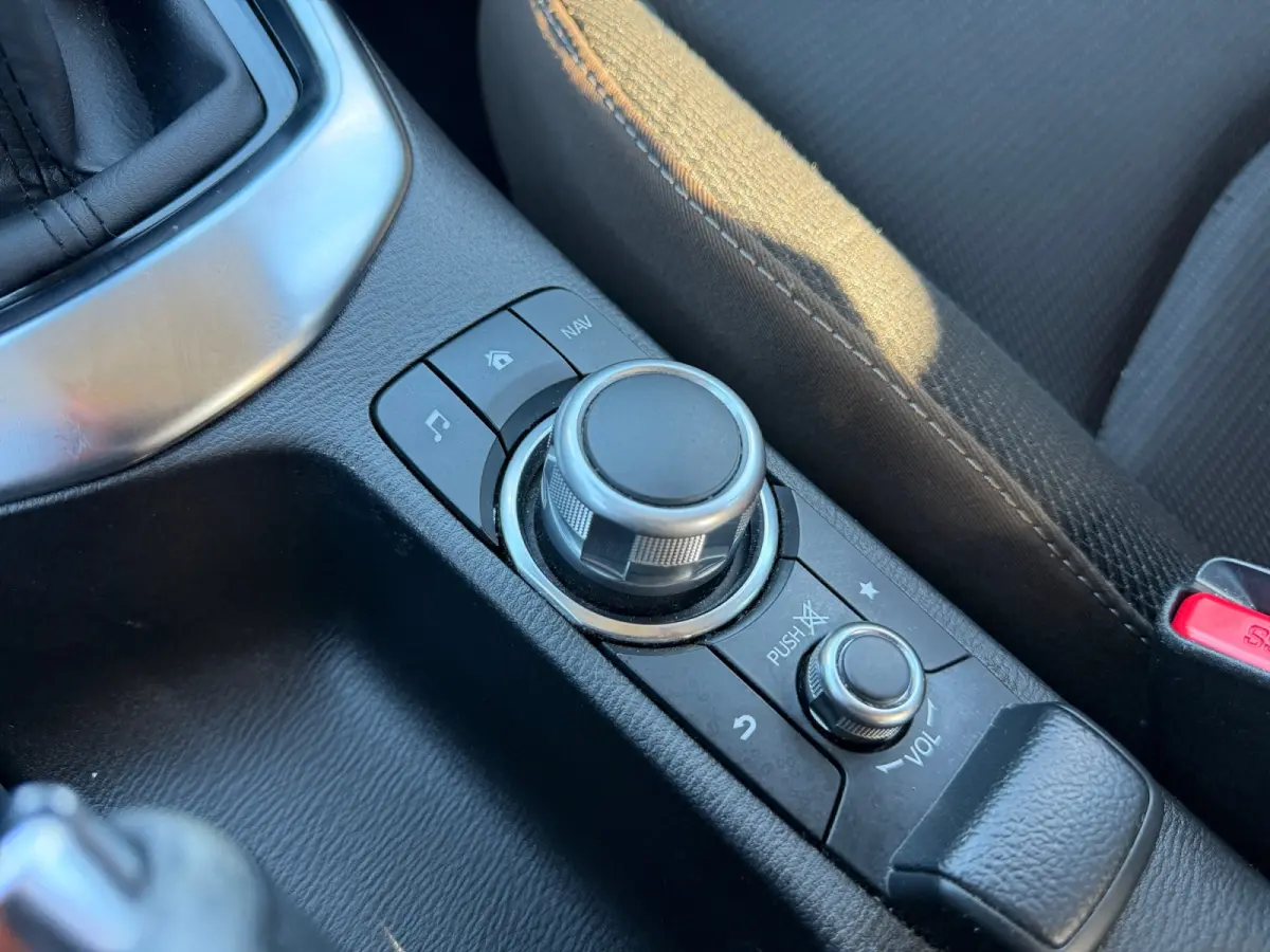 1.5 Skyactiv-G- Carplay, Android Auto, Navigatie, Park Assist, Airco
