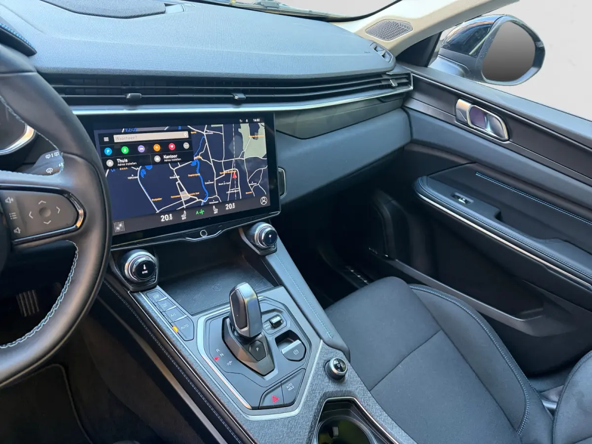 1.5 Nap 49dkm, Panoramadak, 360 Camera, Sfeerverlichting, Carplay, Android Auto
