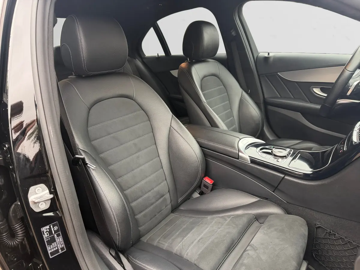 180 Sedan AMG Night Edition Aut- Camera, Keyless, Xenon Led, Burmester, Dynamic select