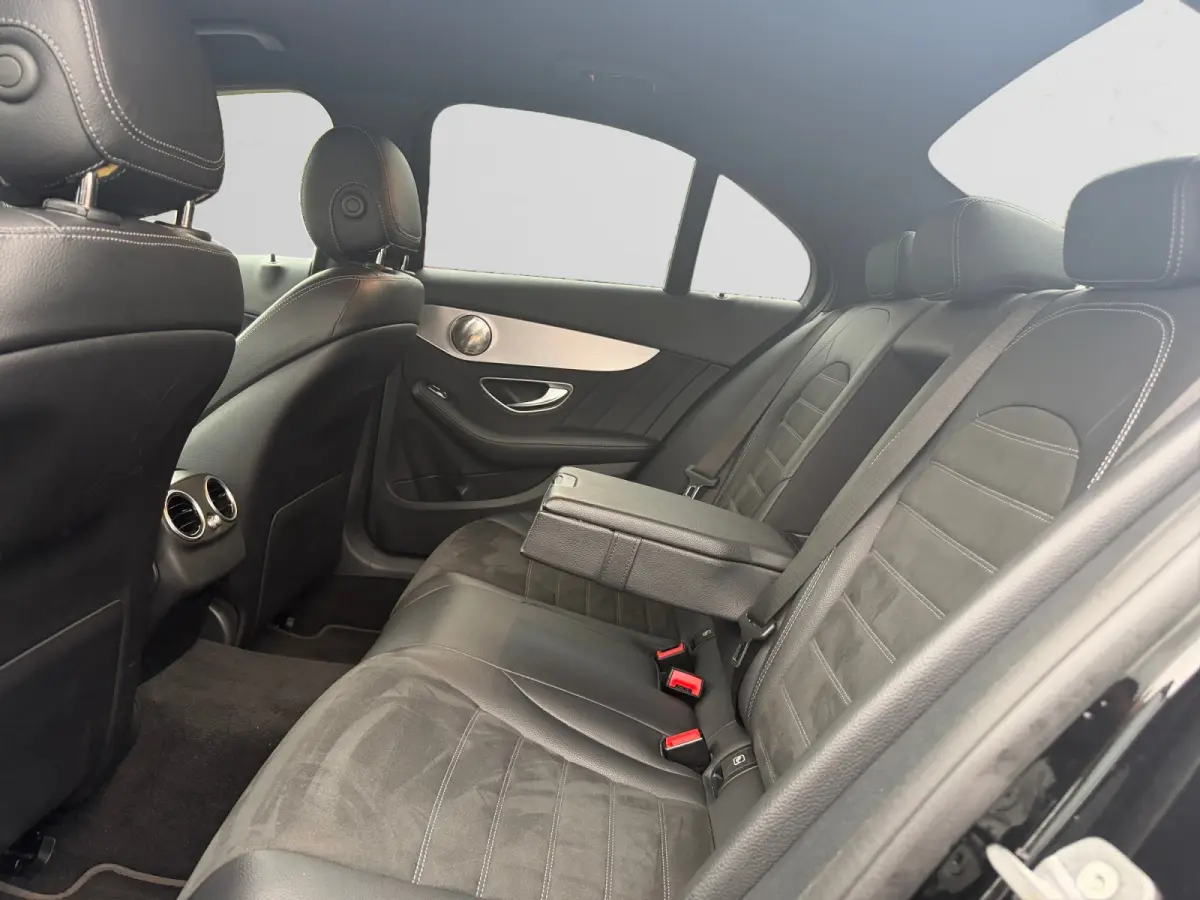 180 Sedan AMG Night Edition Aut- Camera, Keyless, Xenon Led, Burmester, Dynamic select