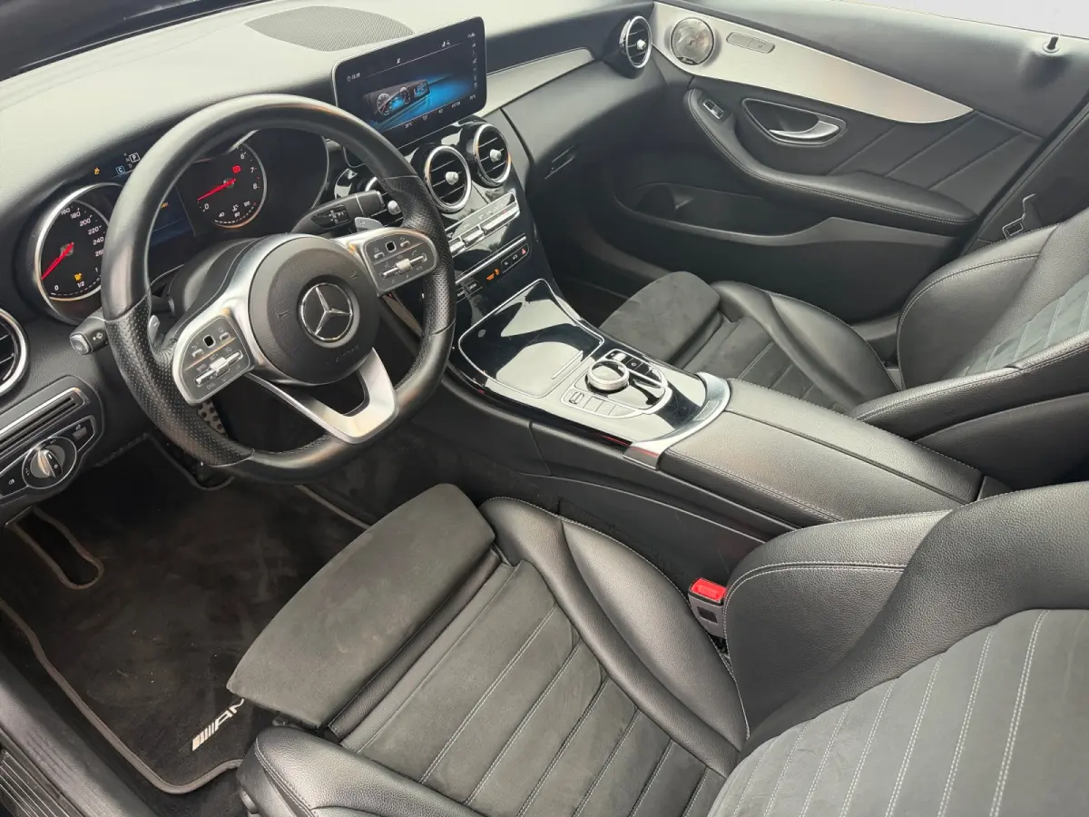 180 Sedan AMG Night Edition Aut- Camera, Keyless, Xenon Led, Burmester, Dynamic select