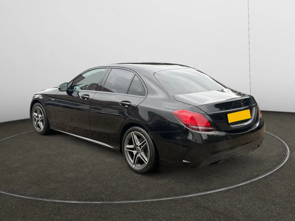 180 Sedan AMG Night Edition Aut- Camera, Keyless, Xenon Led, Burmester, Dynamic select