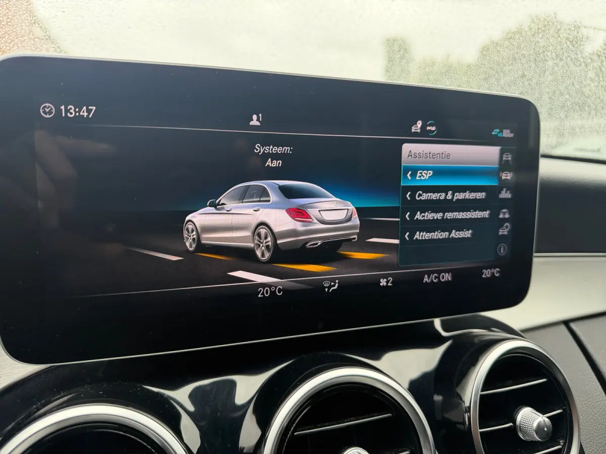 180 Sedan AMG Night Edition Aut- Camera, Keyless, Xenon Led, Burmester, Dynamic select