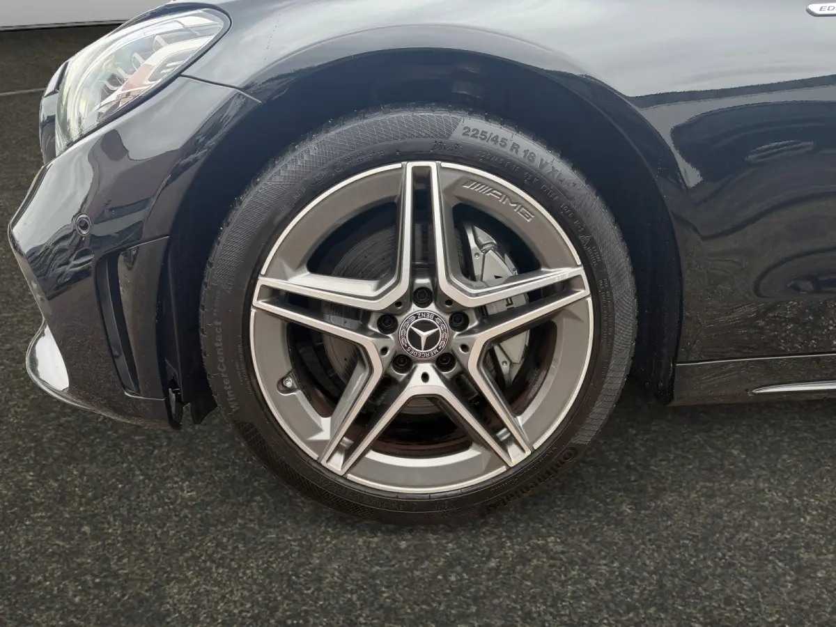 180 Sedan AMG Night Edition Aut- Camera, Keyless, Xenon Led, Burmester, Dynamic select