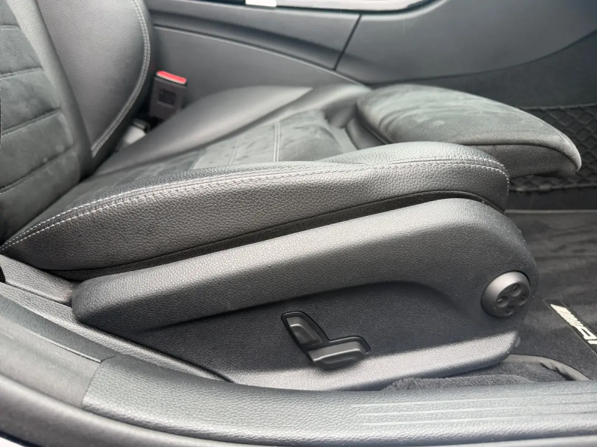 180 Sedan AMG Night Edition Aut- Camera, Keyless, Xenon Led, Burmester, Dynamic select