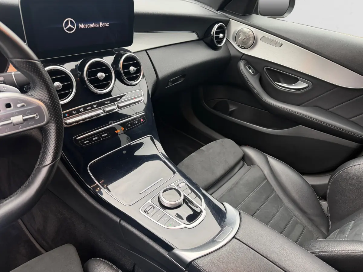 180 Sedan AMG Night Edition Aut- Camera, Keyless, Xenon Led, Burmester, Dynamic select