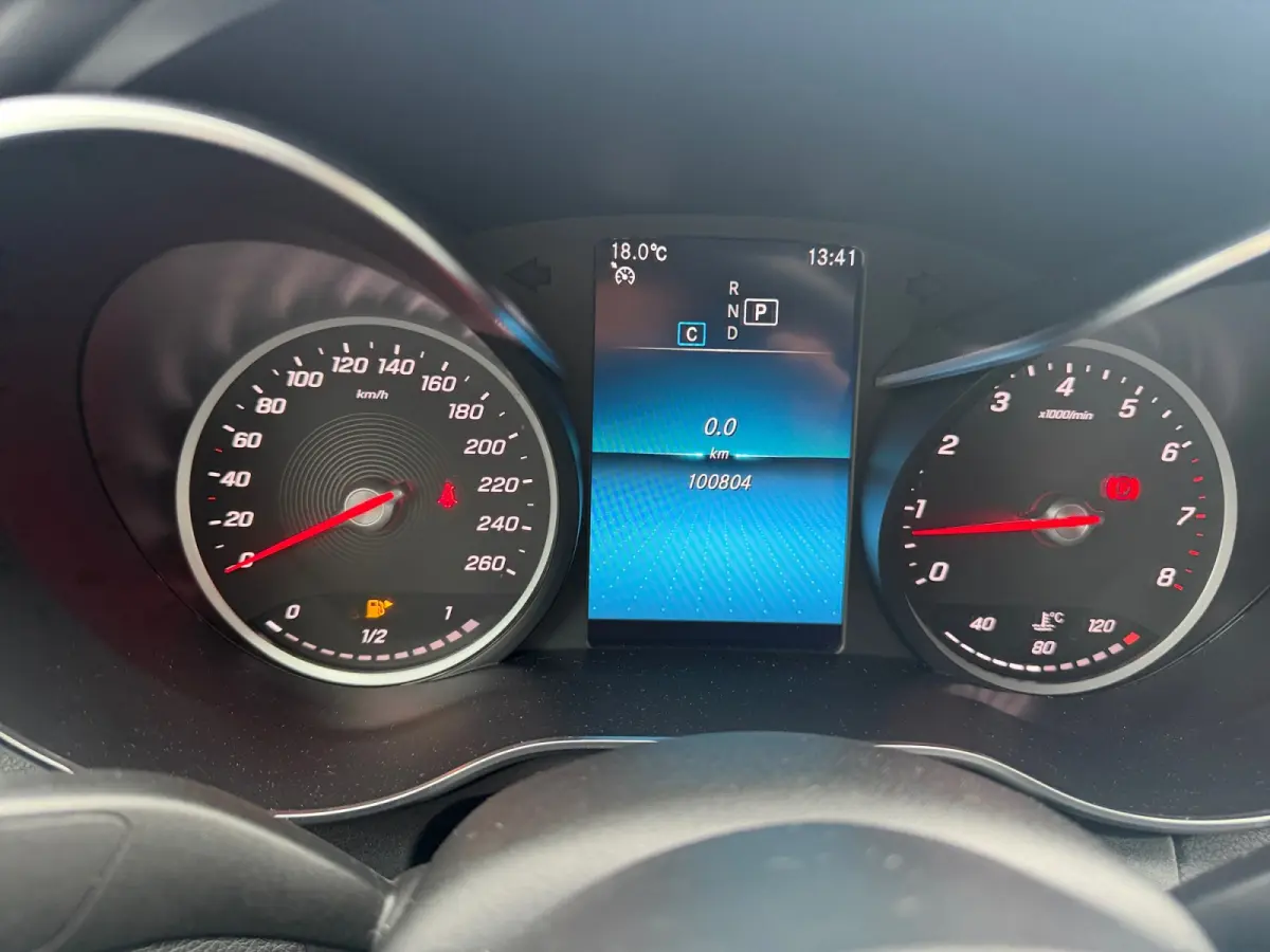 180 Sedan AMG Night Edition Aut- Camera, Keyless, Xenon Led, Burmester, Dynamic select