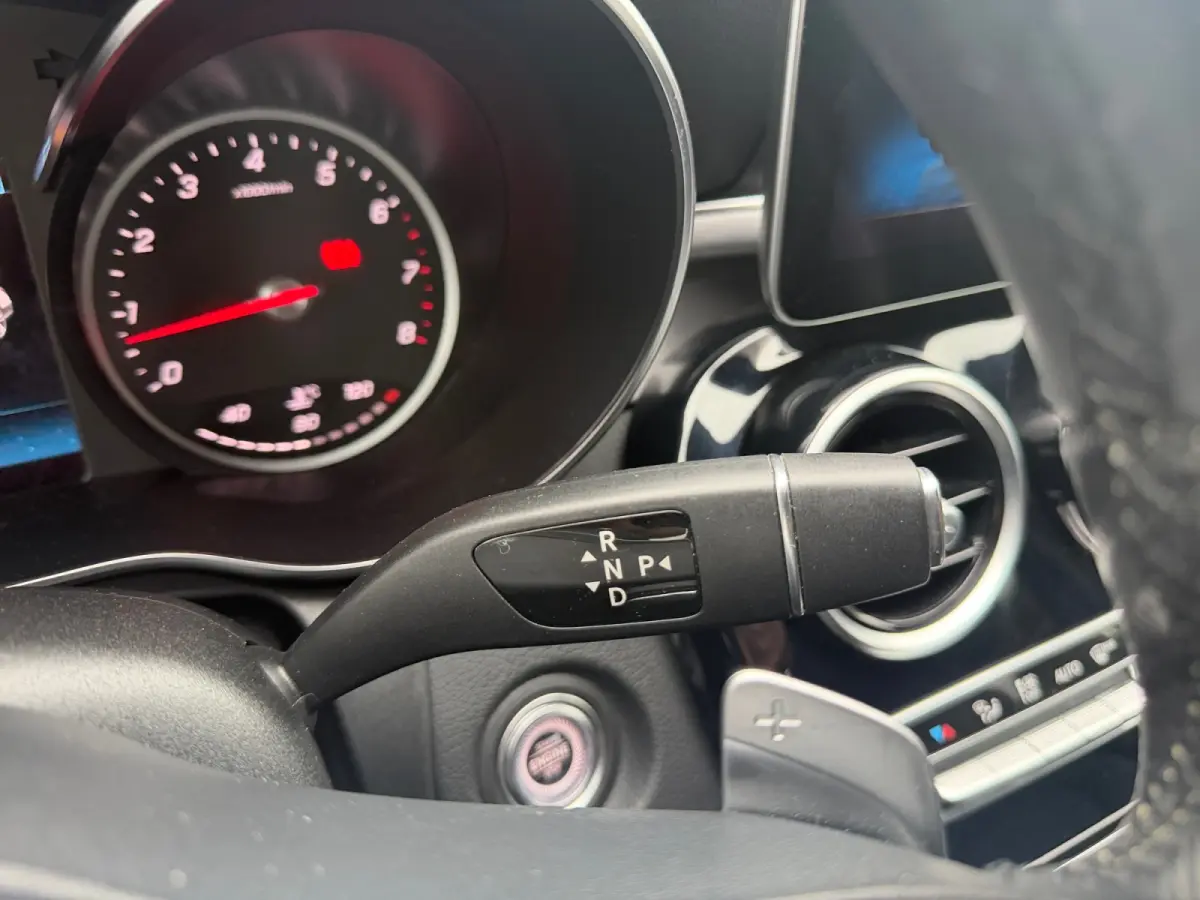 180 Sedan AMG Night Edition Aut- Camera, Keyless, Xenon Led, Burmester, Dynamic select
