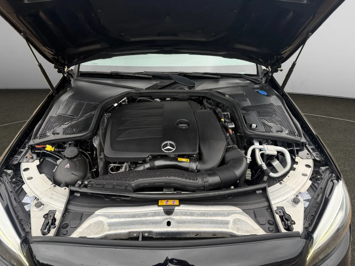 180 Sedan AMG Night Edition Aut- Camera, Keyless, Xenon Led, Burmester, Dynamic select