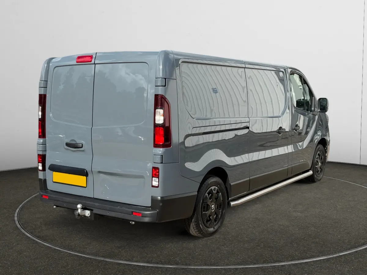 2.0 dCi 130 T30 L2H1 Advance- Nap 17dkm, Dealer Onderhouden, Led Pure Vision, Trekhaak 2500kg