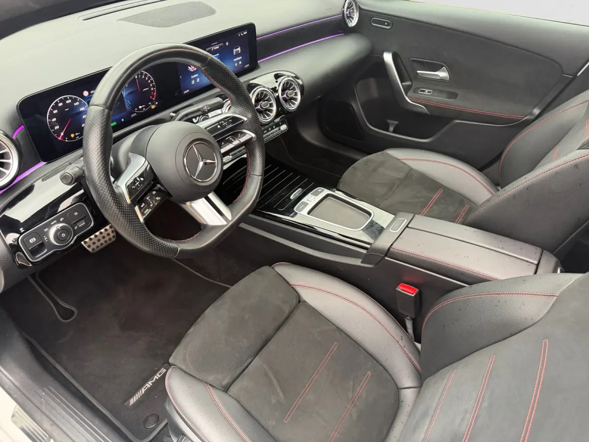 250 e AMG Line Aut- Nieuw Model, Panoramadak, Multibeam Led, Sfeerverlichting, Trekhaak