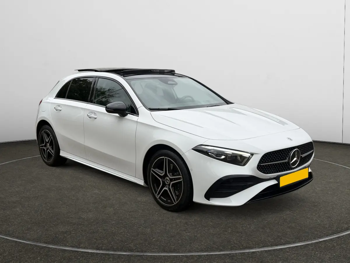 250 e AMG Line Aut- Nieuw Model, Panoramadak, Multibeam Led, Sfeerverlichting, Trekhaak