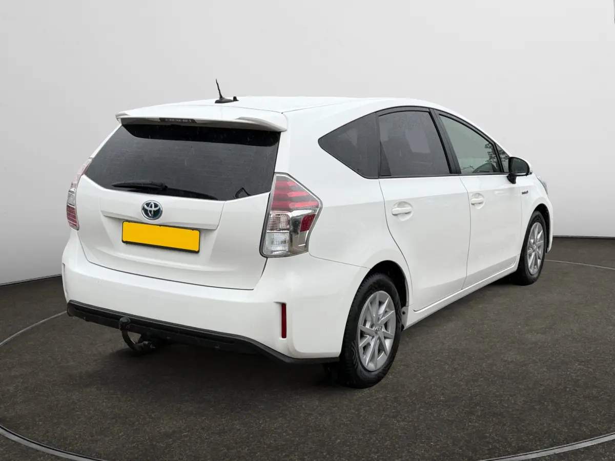 1.8 Active 7 Pers Aut- Trekhaak, Camera, Navigatie, Lane Assist, Led