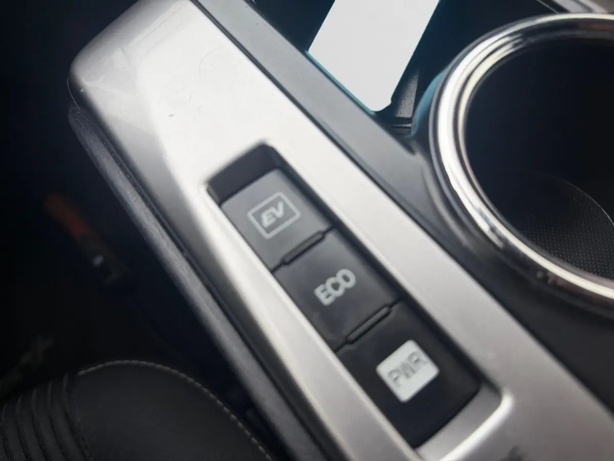 1.8 Active 7 Pers Aut- Trekhaak, Camera, Navigatie, Lane Assist, Led