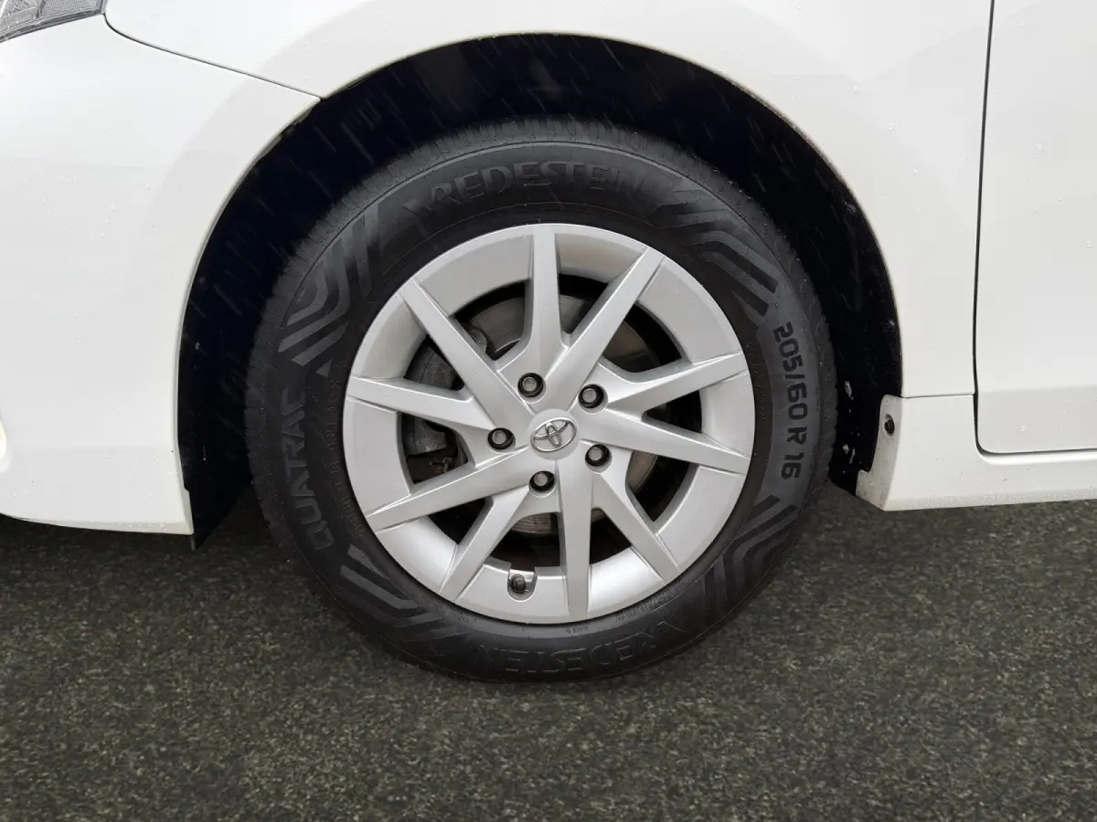 1.8 Active 7 Pers Aut- Trekhaak, Camera, Navigatie, Lane Assist, Led
