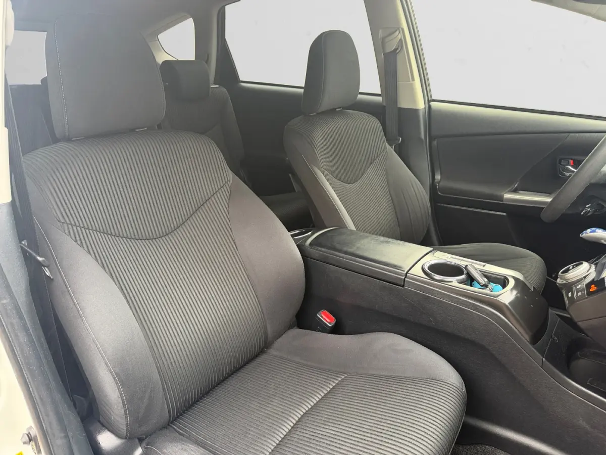1.8 Active 7 Pers Aut- Trekhaak, Camera, Navigatie, Lane Assist, Led