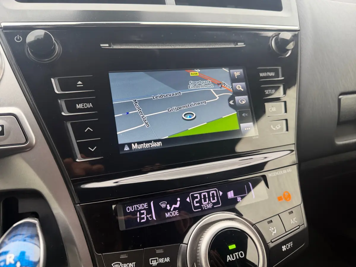 1.8 Active 7 Pers Aut- Trekhaak, Camera, Navigatie, Lane Assist, Led