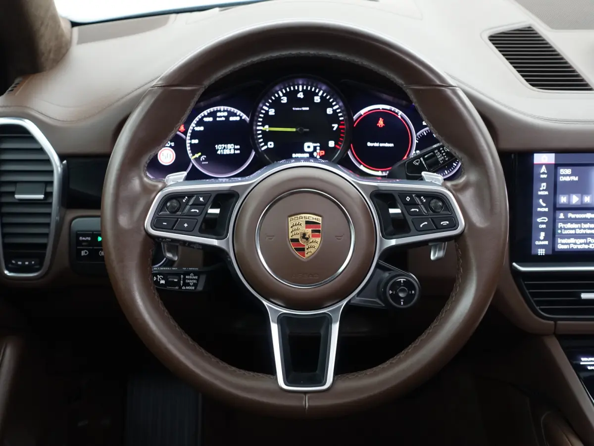 3.0 E-Hybrid Sport Design- Sport Chrono, Soft Close, Head Up, Alcantara Afwerking, Panoramadak, Keyless