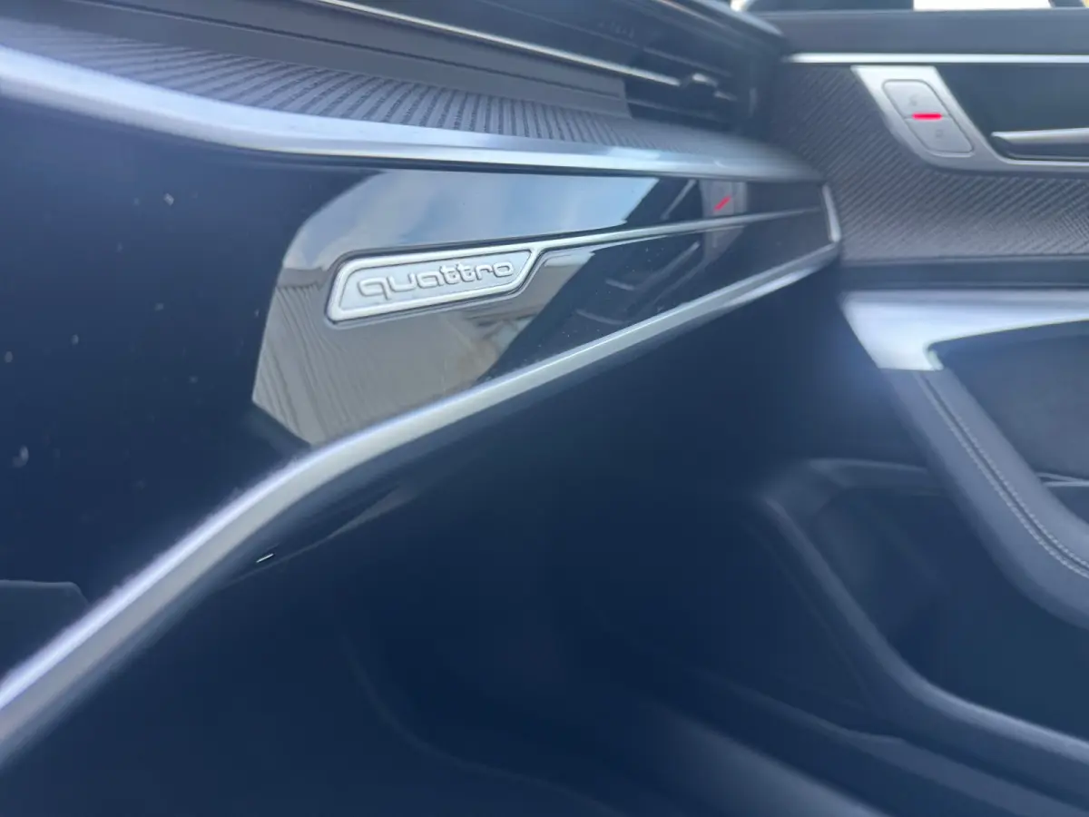 55 TFSI e quattro Competition Carplay, Panoramadak, Stoelmassage, Leer, Camera