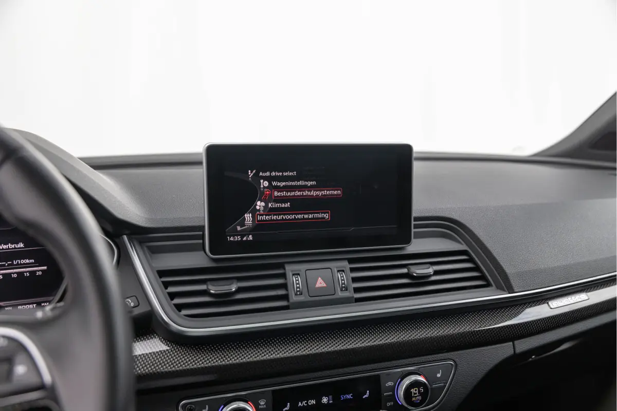 SQ5 3.0 TFSI 354pk Quattro Pano Luchtv. Standkachel B&O ACC