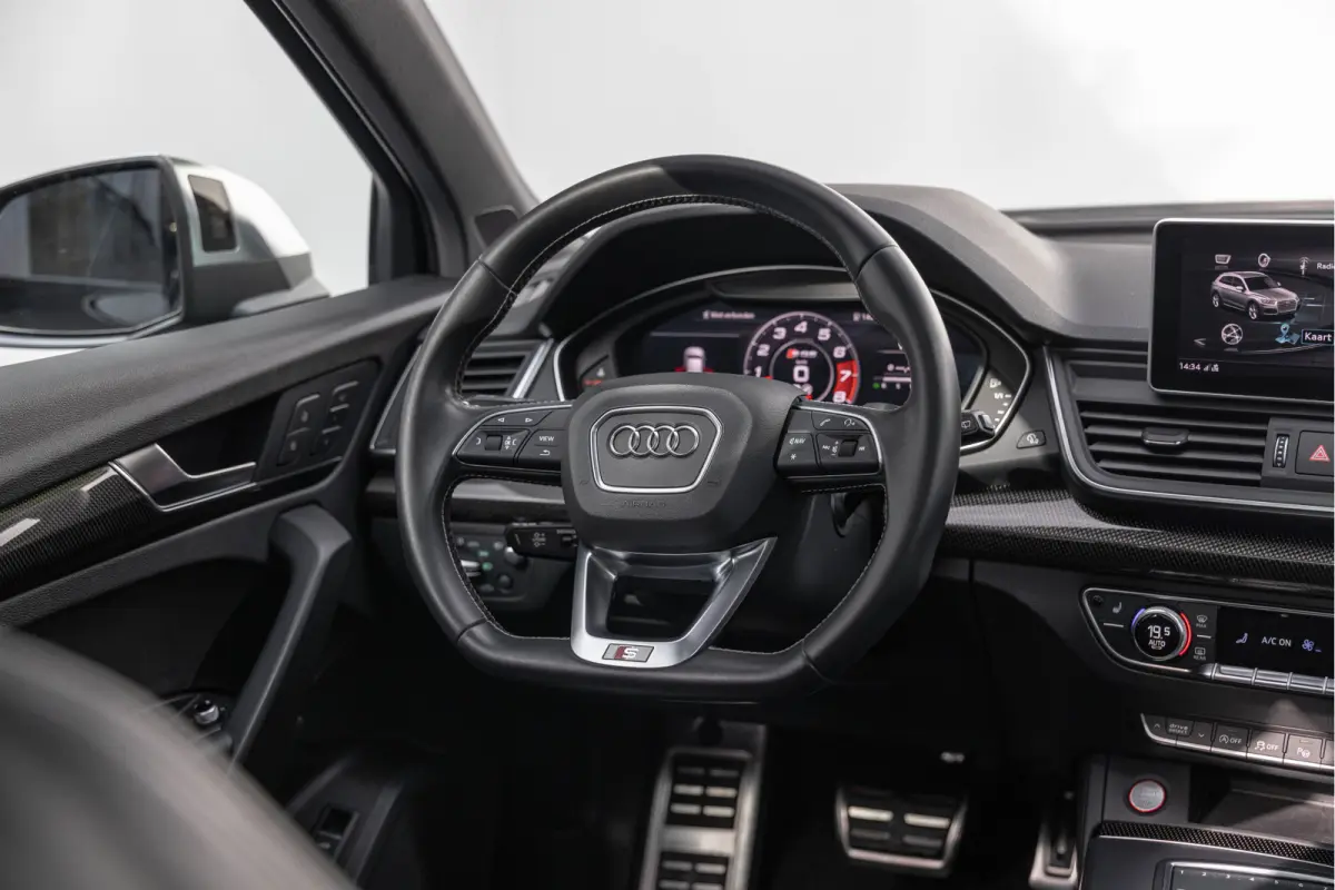 SQ5 3.0 TFSI 354pk Quattro Pano Luchtv. Standkachel B&O ACC