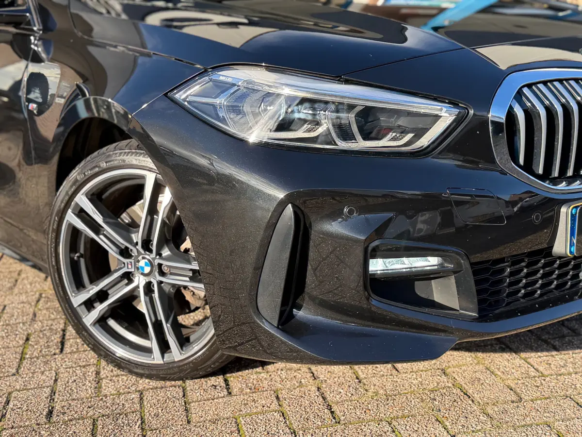 118i Executive Edition 2020 AUT NAVI NAP 1e Eig!