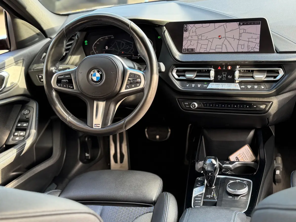 118i Executive Edition 2020 AUT NAVI NAP 1e Eig!