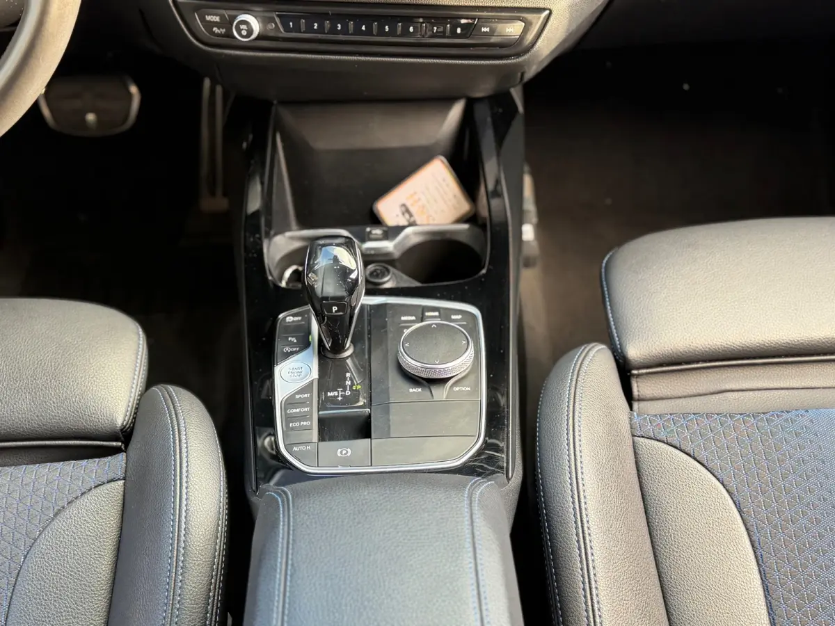 118i Executive Edition 2020 AUT NAVI NAP 1e Eig!