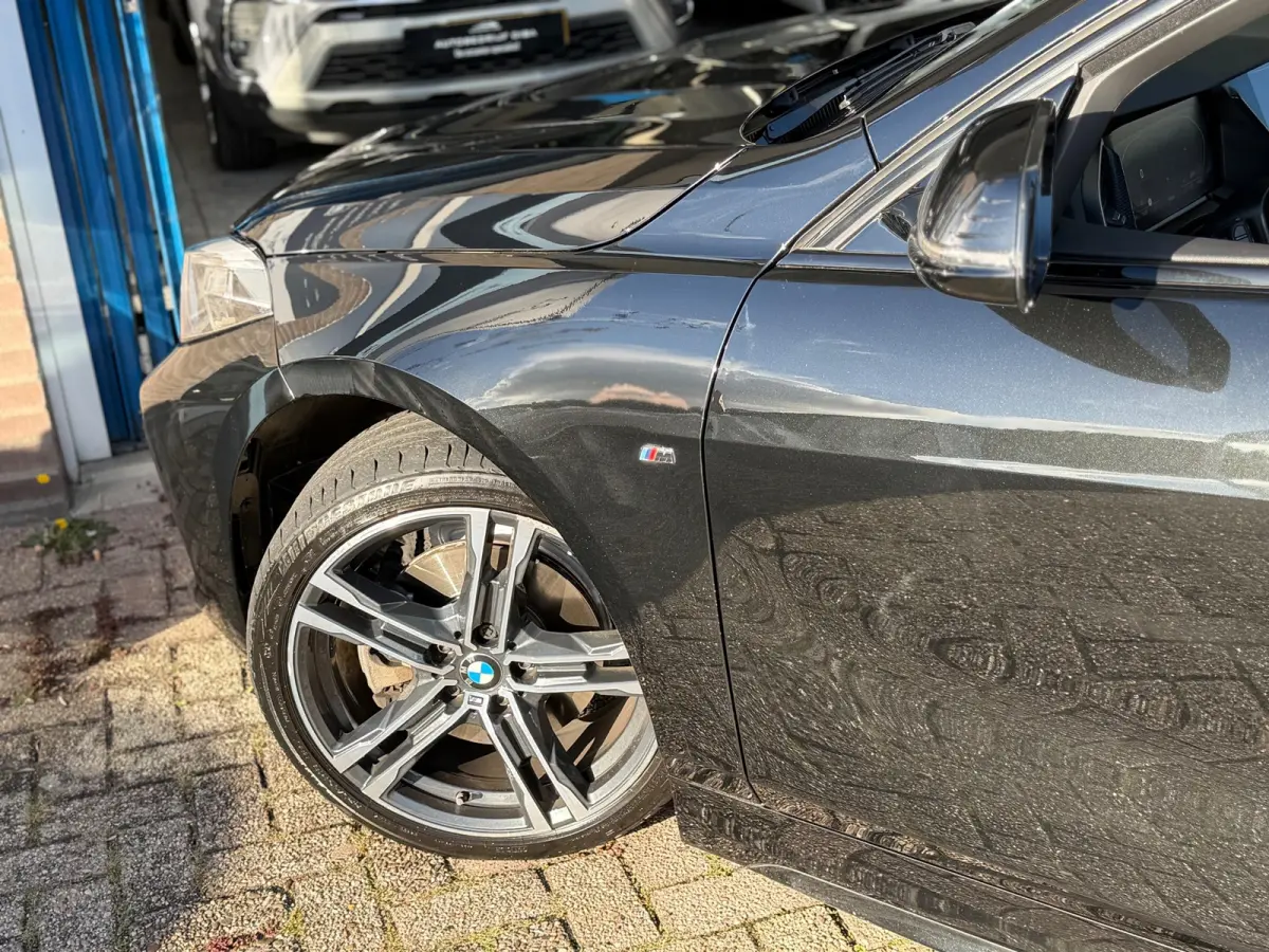 118i Executive Edition 2020 AUT NAVI NAP 1e Eig!