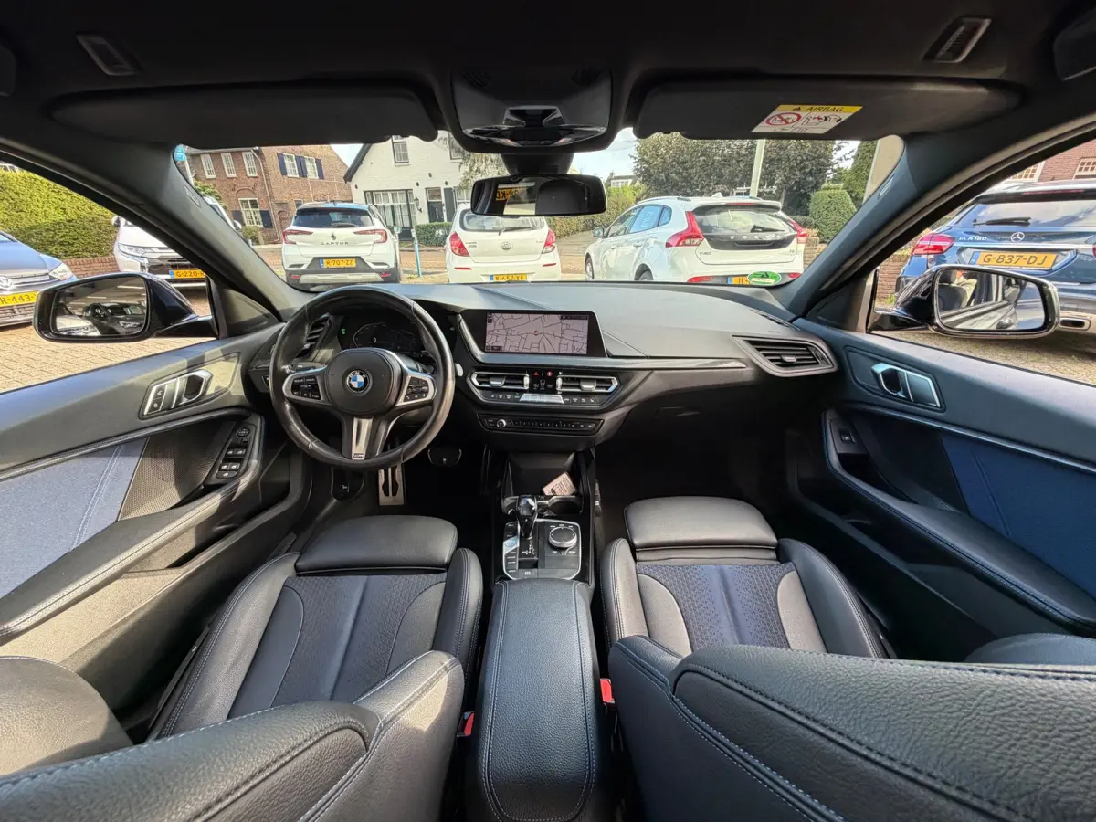 118i Executive Edition 2020 AUT NAVI NAP 1e Eig!