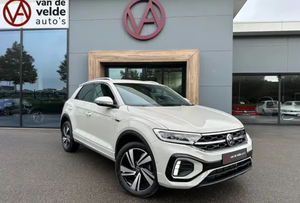 1.5 TSI 150pk DSG R-Line | Camera | Keyless | Elek. Achterklep | Dode hoek | Rijklaar incl. 1 jaar Bovag garantie