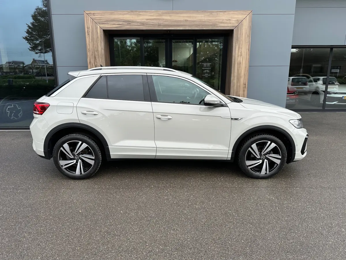 1.5 TSI 150pk DSG R-Line | Camera | Keyless | Elek. Achterklep | Dode hoek | Rijklaar incl. 1 jaar Bovag garantie