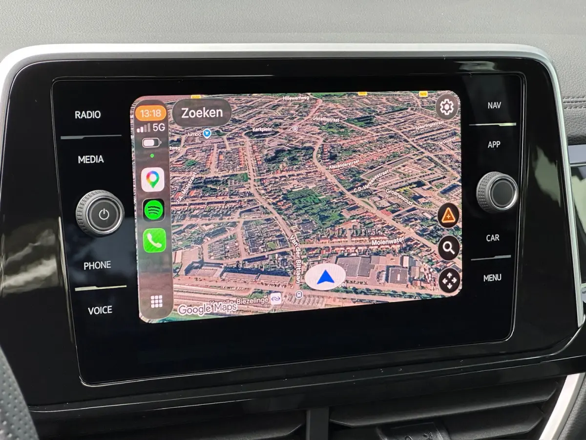 1.5 TSI 150pk DSG R-Line | Camera | Keyless | Elek. Achterklep | Dode hoek | Rijklaar incl. 1 jaar Bovag garantie