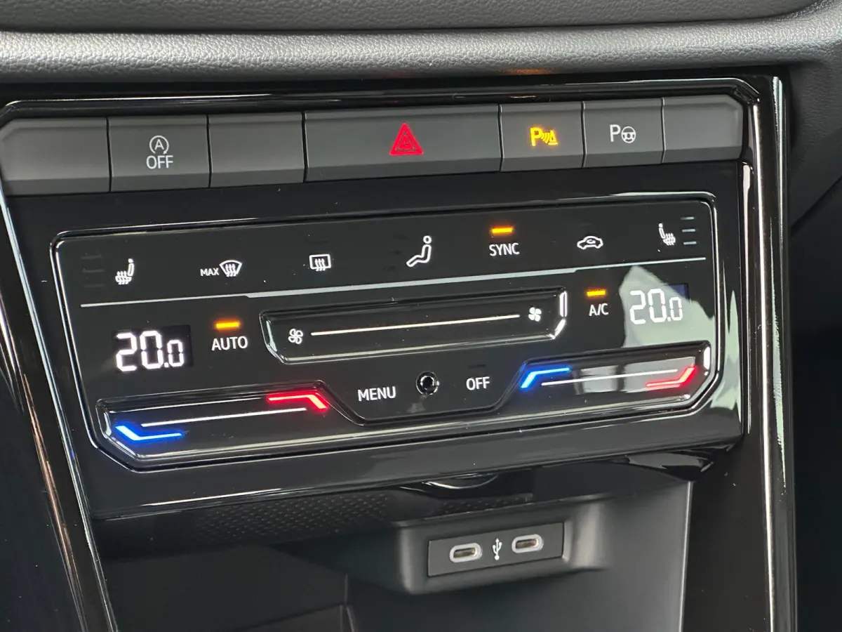 1.5 TSI 150pk DSG R-Line | Camera | Keyless | Elek. Achterklep | Dode hoek | Rijklaar incl. 1 jaar Bovag garantie