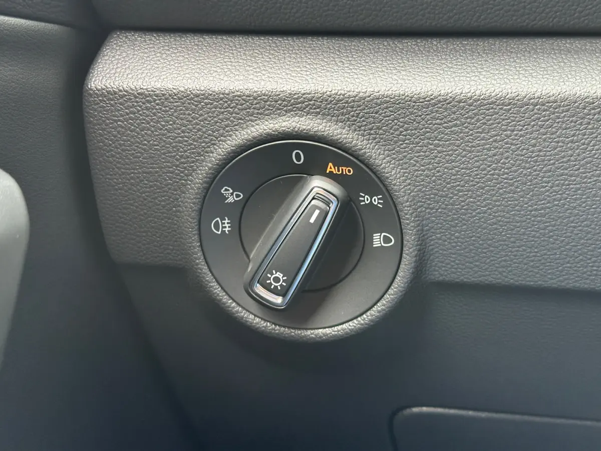 1.5 TSI 150pk DSG R-Line | Camera | Keyless | Elek. Achterklep | Dode hoek | Rijklaar incl. 1 jaar Bovag garantie