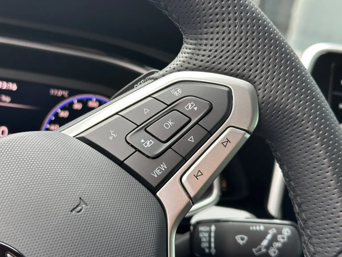 1.5 TSI 150pk DSG R-Line | Camera | Keyless | Elek. Achterklep | Dode hoek | Rijklaar incl. 1 jaar Bovag garantie
