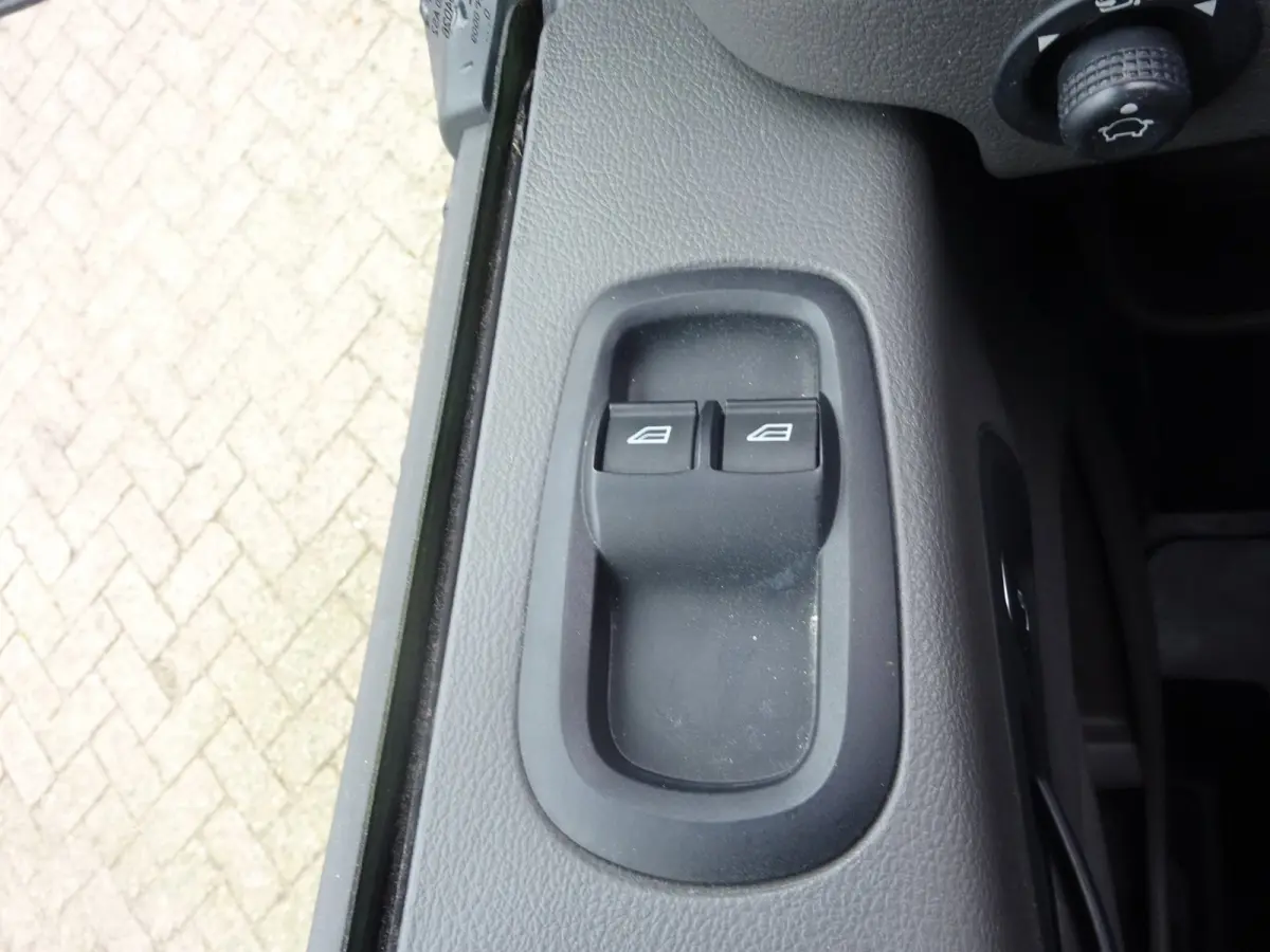 350 2.0 TDCI L2H2 Limited AUTOMAAT AIRCO CRUISE CONTROL NAVIGATIE