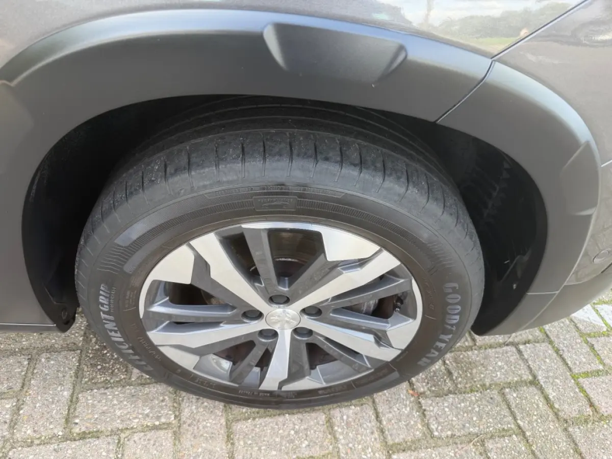 1.2 PURETECH GT-LINE