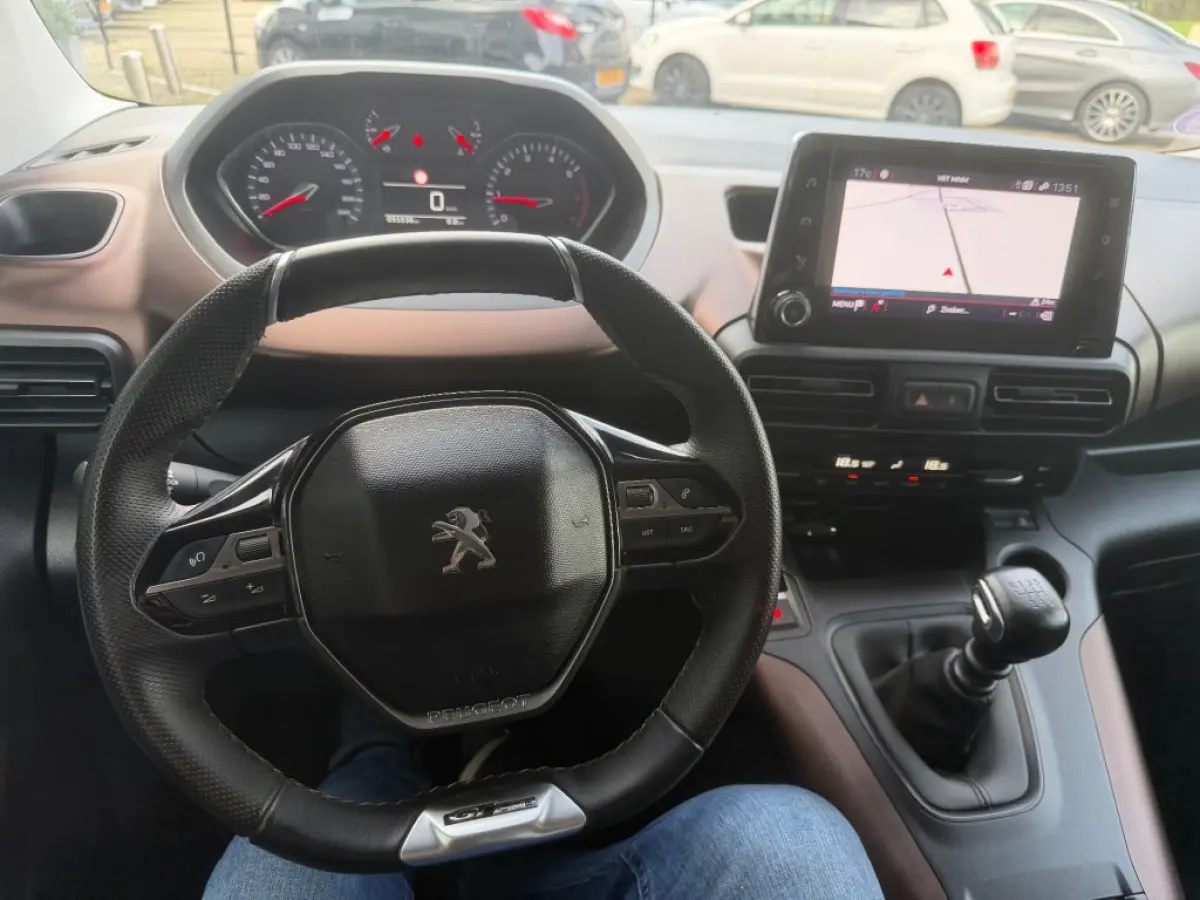 1.2 PURETECH GT-LINE
