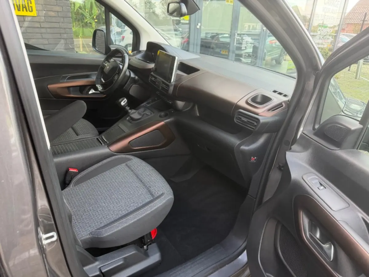 1.2 PURETECH GT-LINE