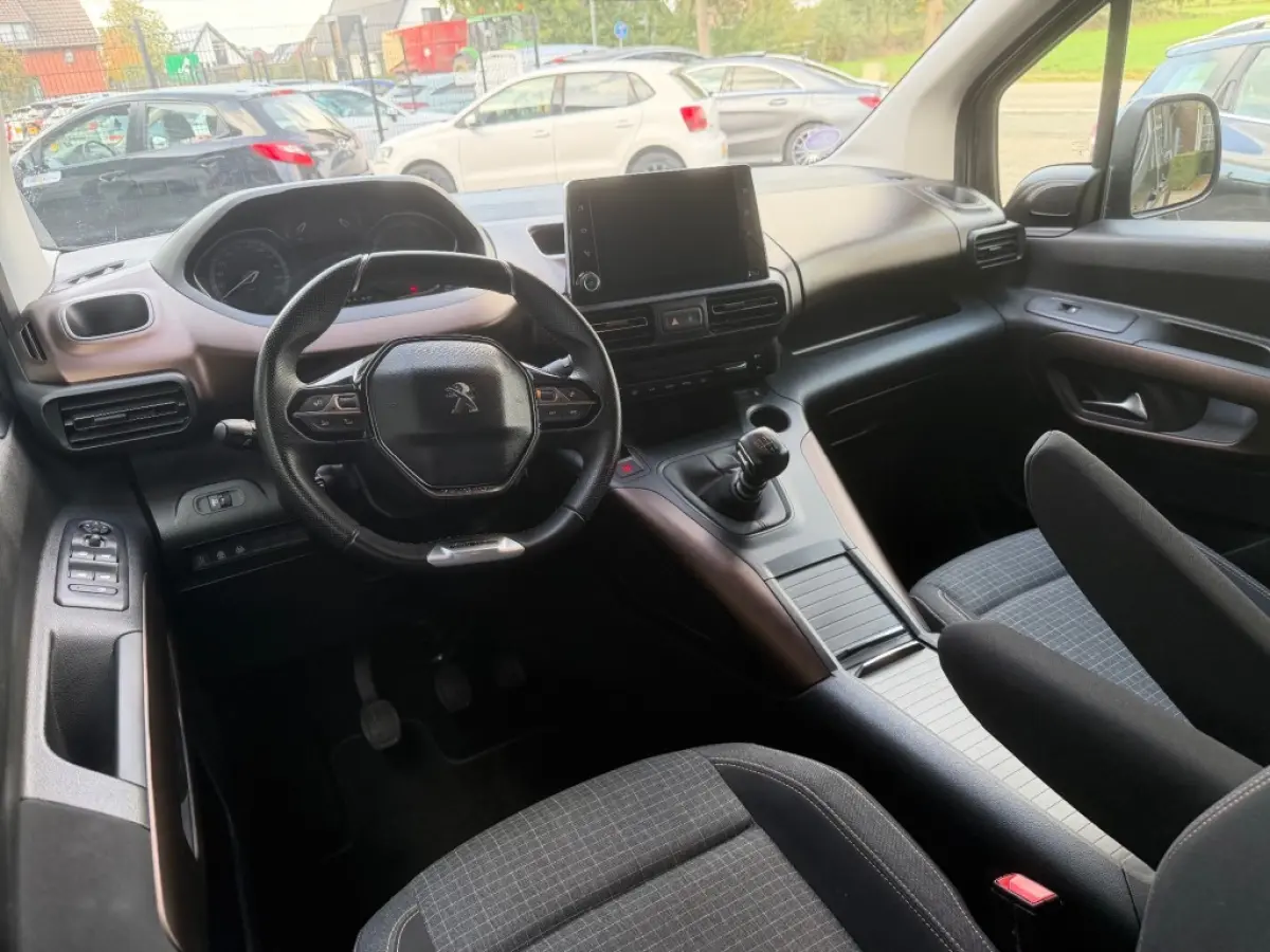 1.2 PURETECH GT-LINE