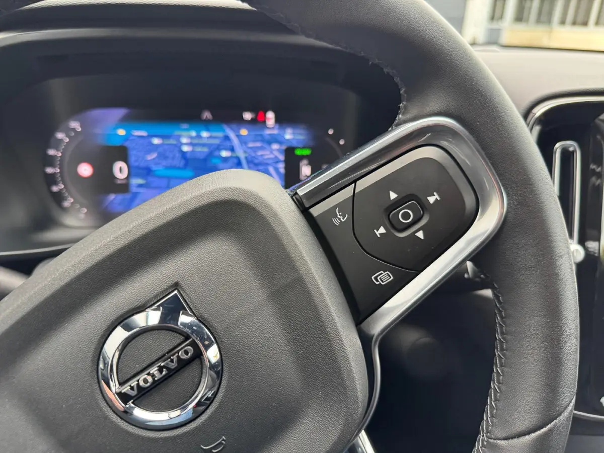 Extended Range 82 kWh ✅ Warmtepomp ✅ ACC ✅ Camera