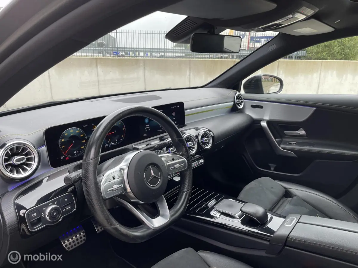 180 d AMG Edition 1 Magno Mat Pano VOL!!