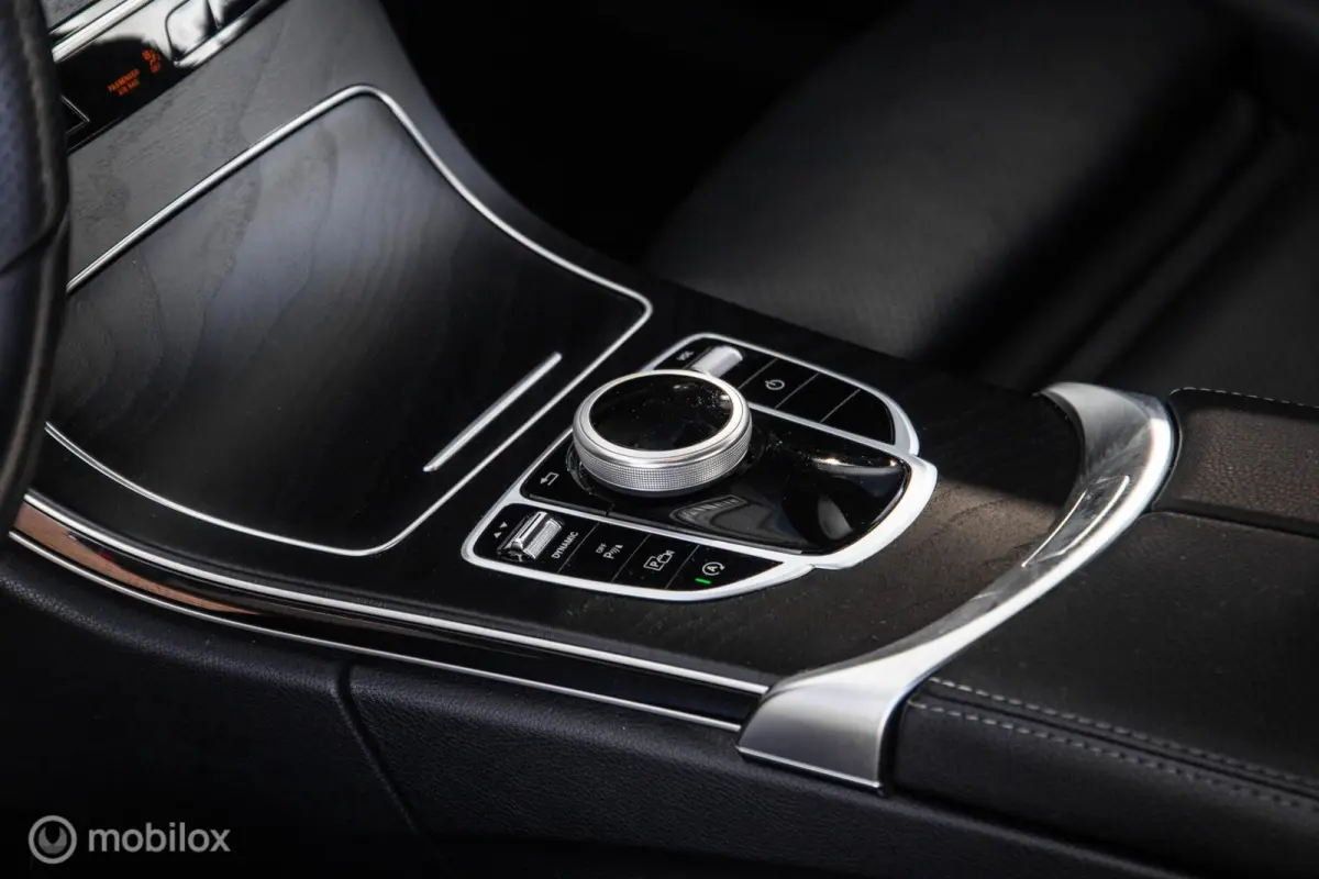 180 AMG-Line|1e eig|NL|Trekh,|Leder|Cam.