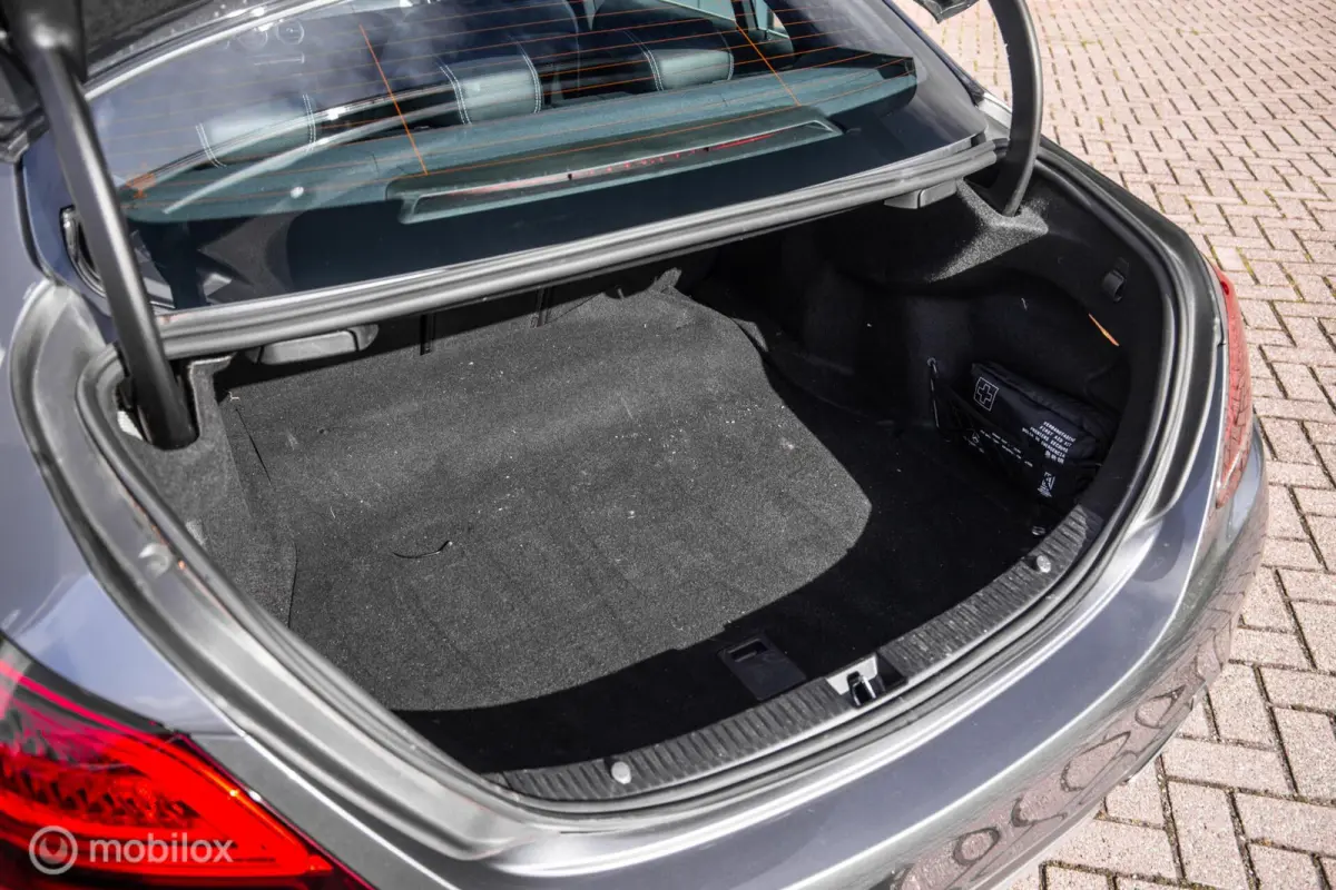 180 AMG-Line|1e eig|NL|Trekh,|Leder|Cam.