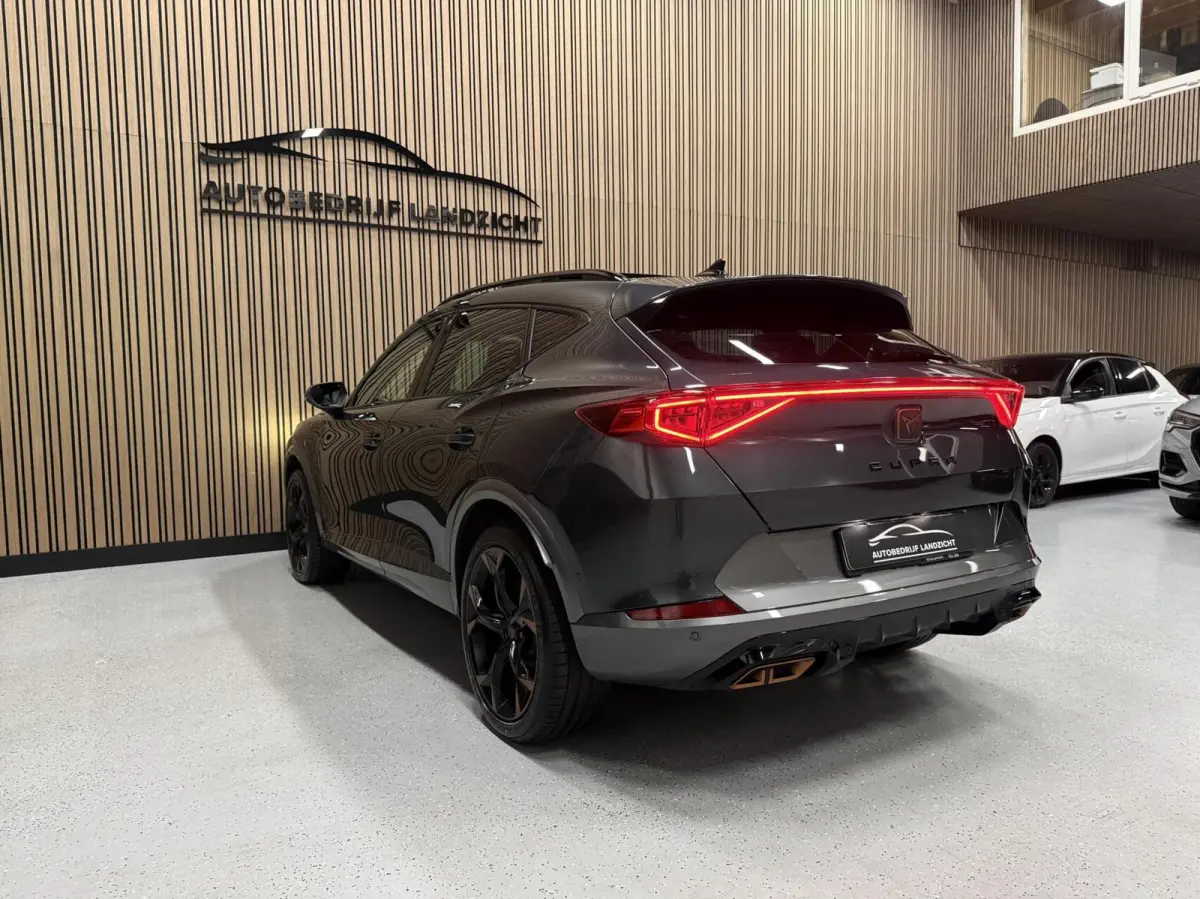 1.4 e-Hybrid VZ Performance | PANO | trekhaak