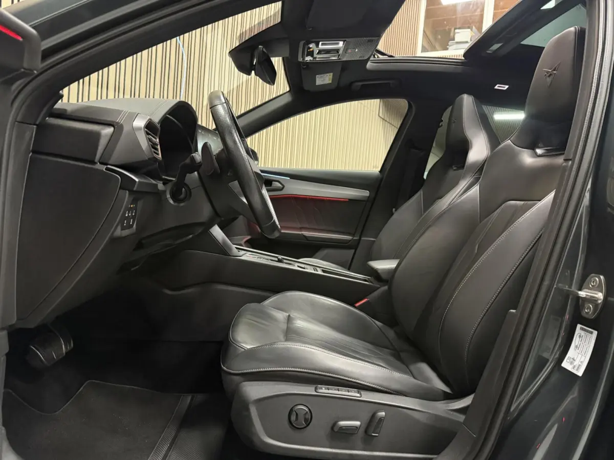 1.4 e-Hybrid VZ Performance | PANO | trekhaak