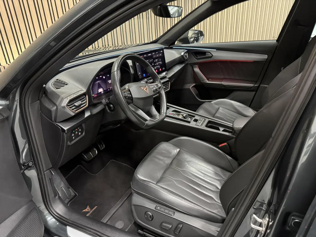 1.4 e-Hybrid VZ Performance | PANO | trekhaak