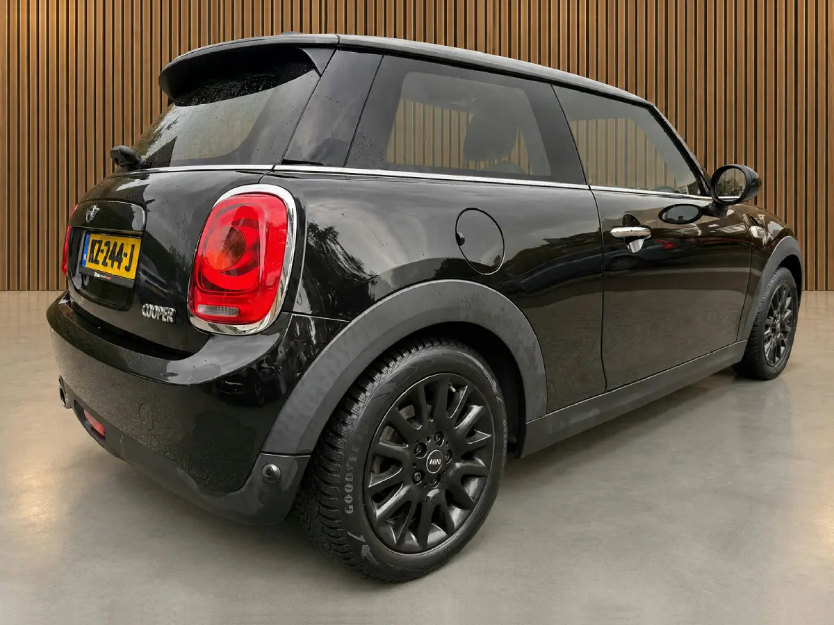 1.5 Cooper 136pk Marylebone 3d, Clima | Navi+ | Panoramadak | Led | H & K | Orig. Nederlandse auto